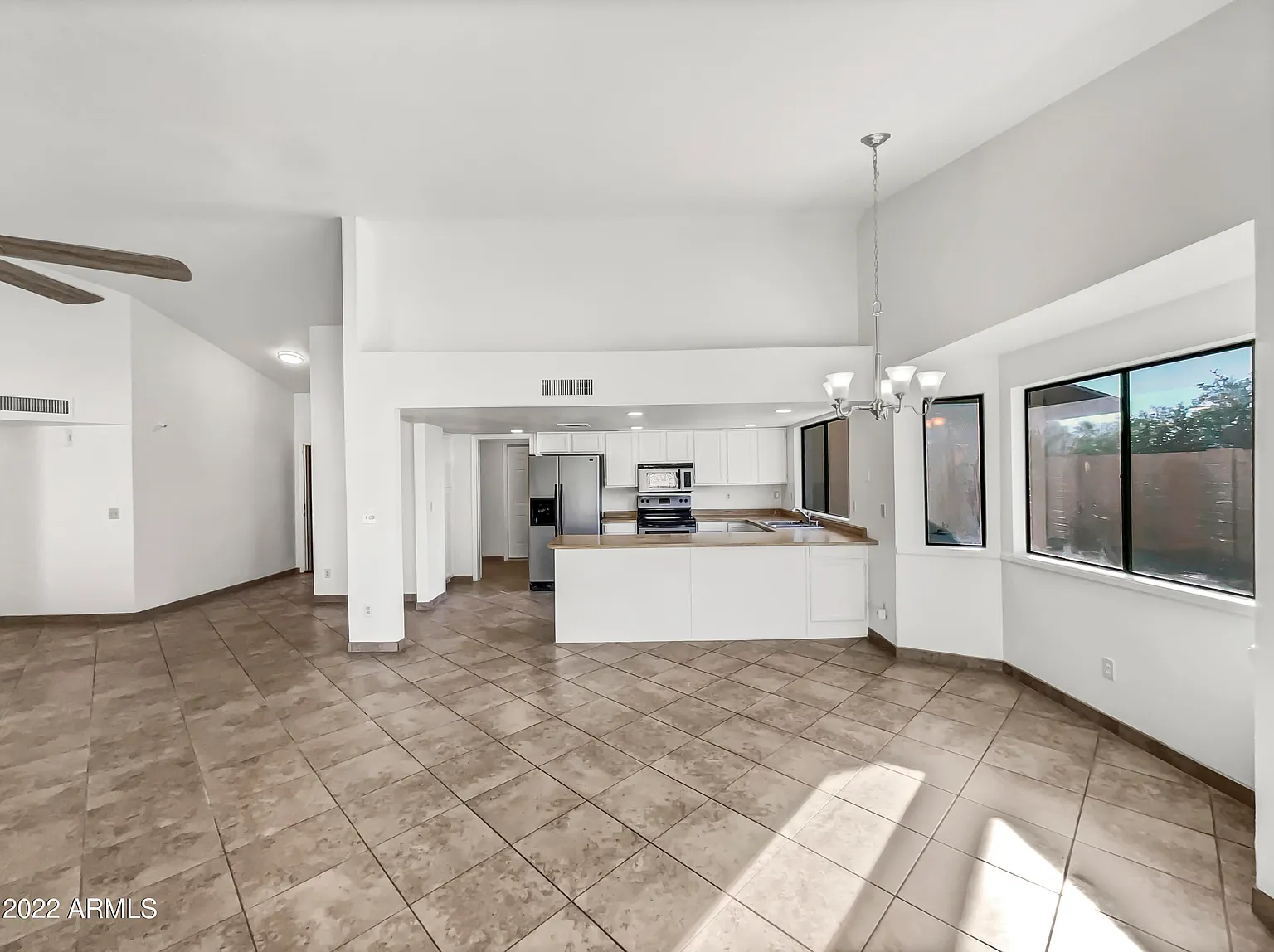 11322 N 69th Dr, Peoria, AZ 85345