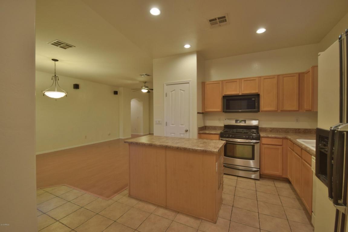 7937 W CHICKASAW St, Phoenix, AZ 85043
