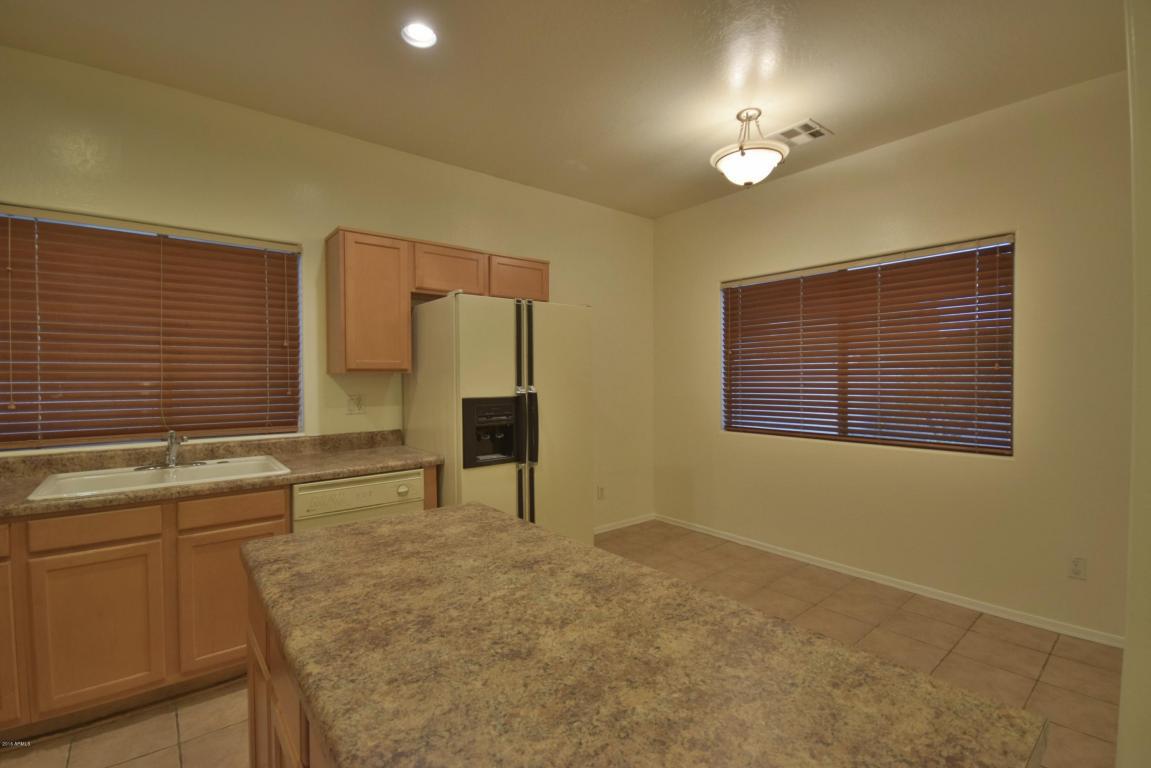 7937 W CHICKASAW St, Phoenix, AZ 85043