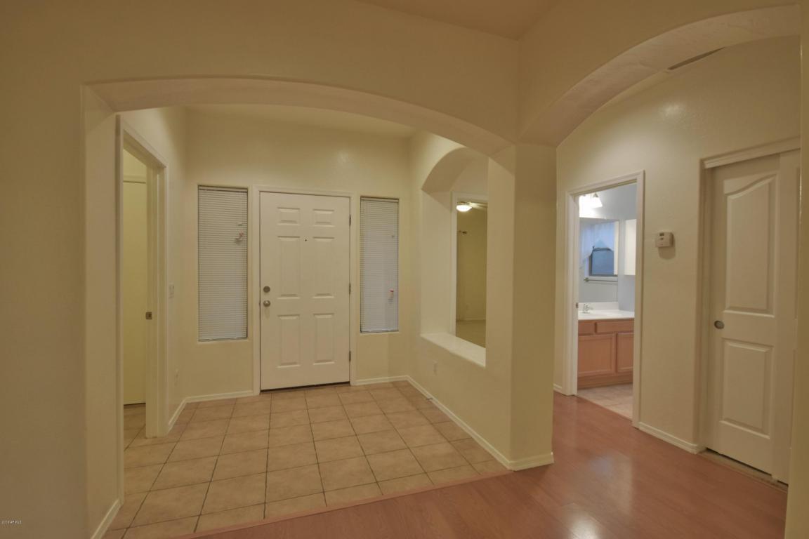 7937 W CHICKASAW St, Phoenix, AZ 85043