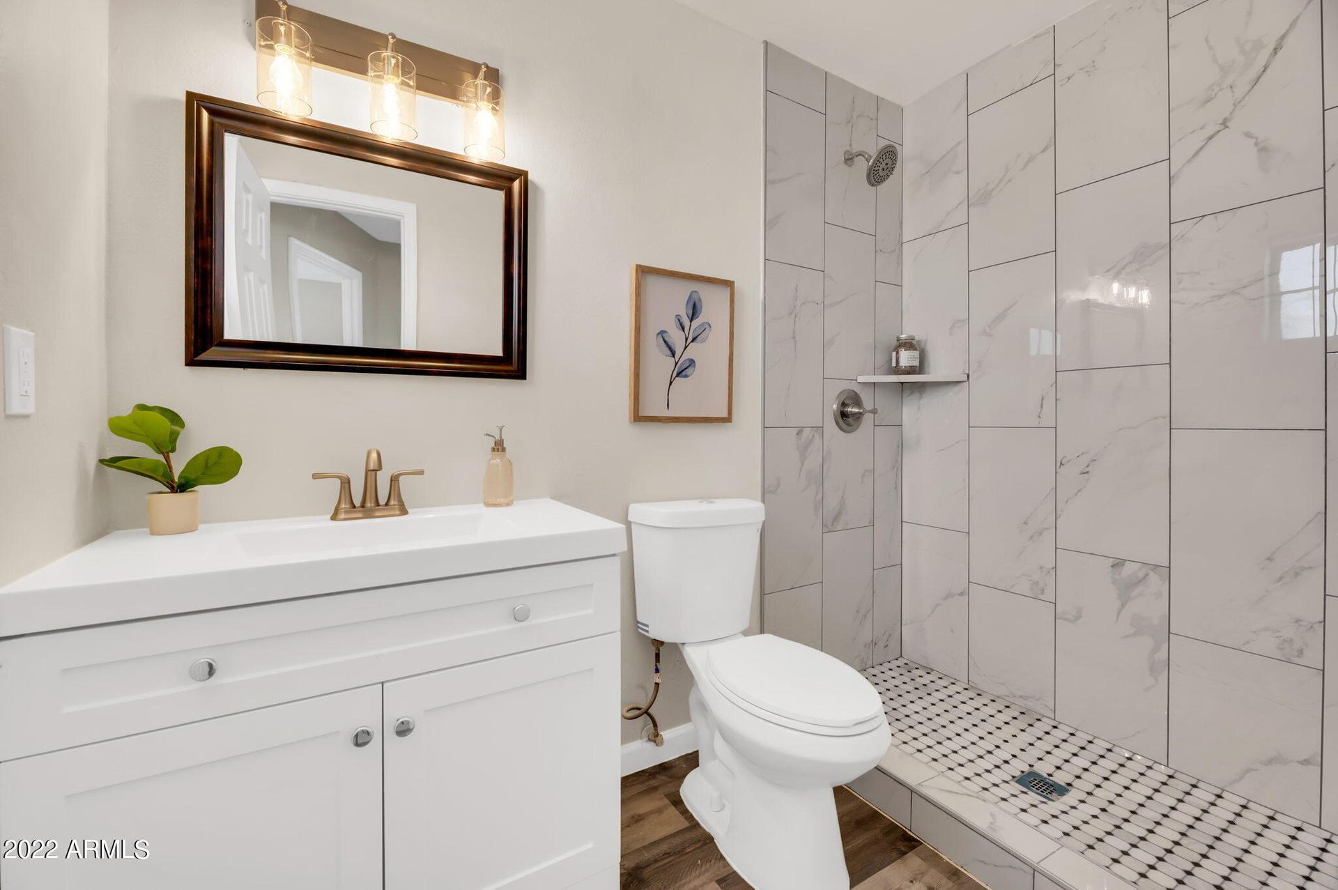 8710 W Jefferson St, Peoria, AZ 85345