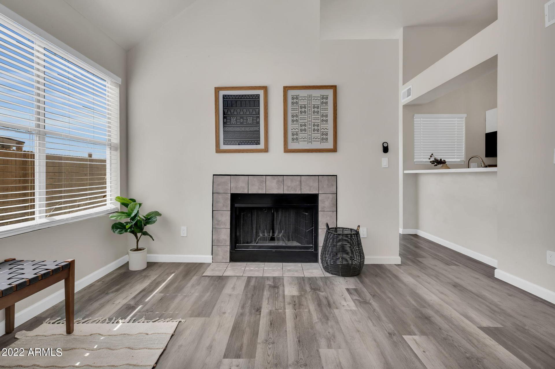 8710 W Jefferson St, Peoria, AZ 85345
