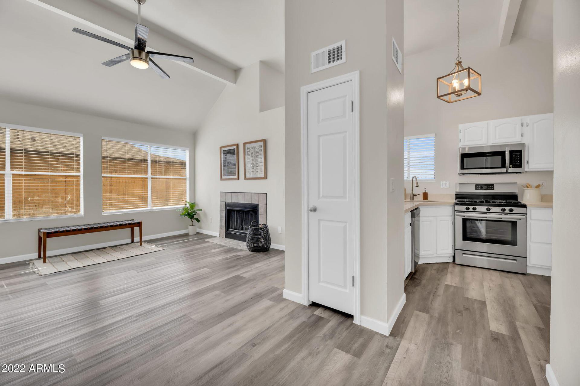 8710 W Jefferson St, Peoria, AZ 85345