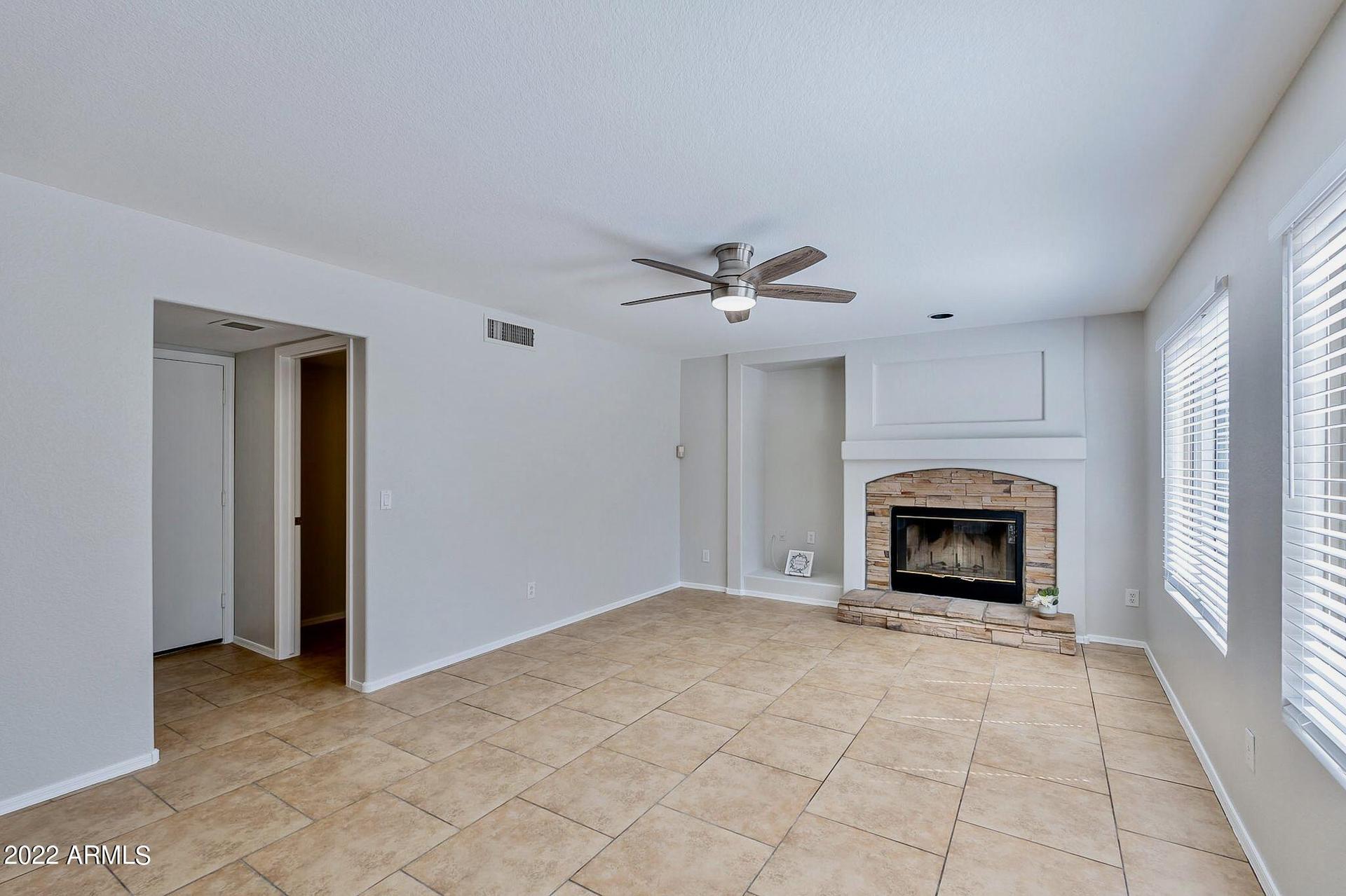 8543 W Vogel Ave, Peoria, AZ 85345