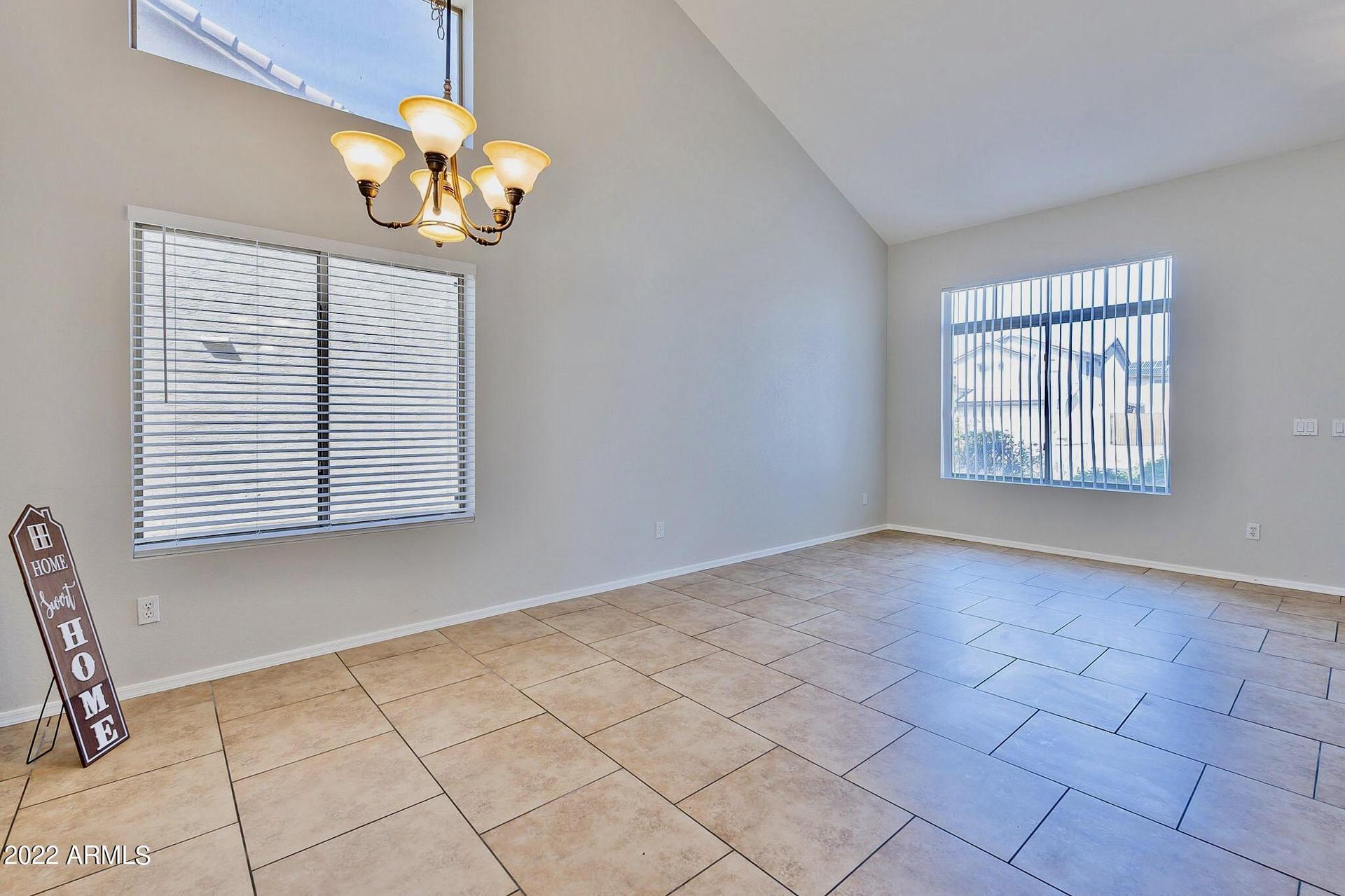 8543 W Vogel Ave, Peoria, AZ 85345