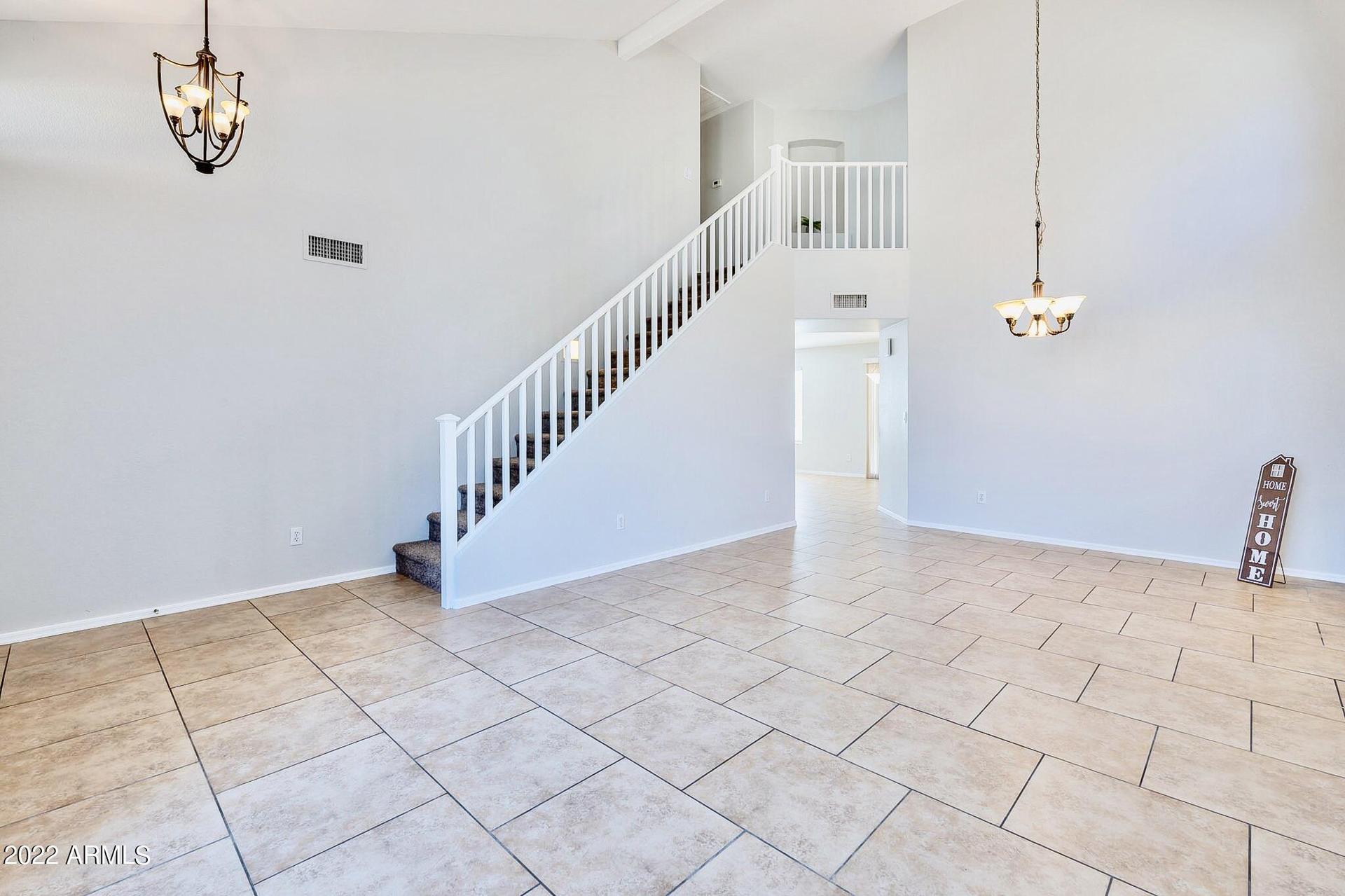 8543 W Vogel Ave, Peoria, AZ 85345