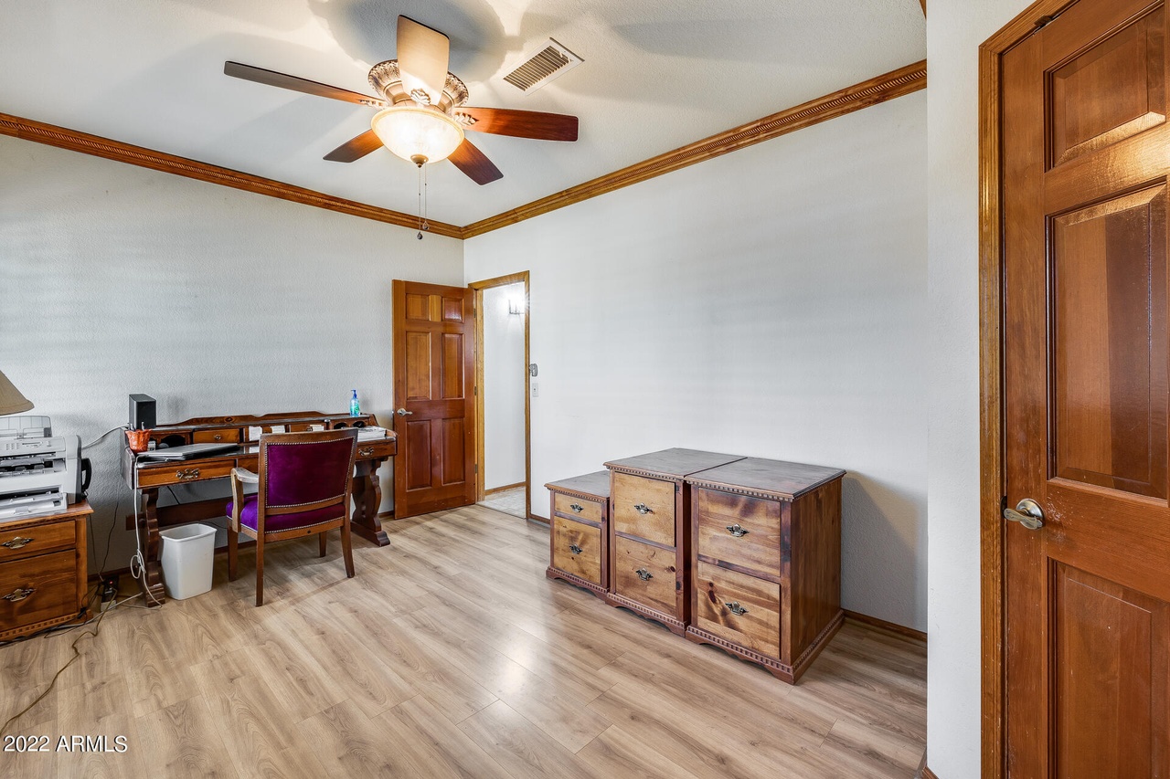 7121 W COLUMBINE Dr, Peoria, AZ 85381