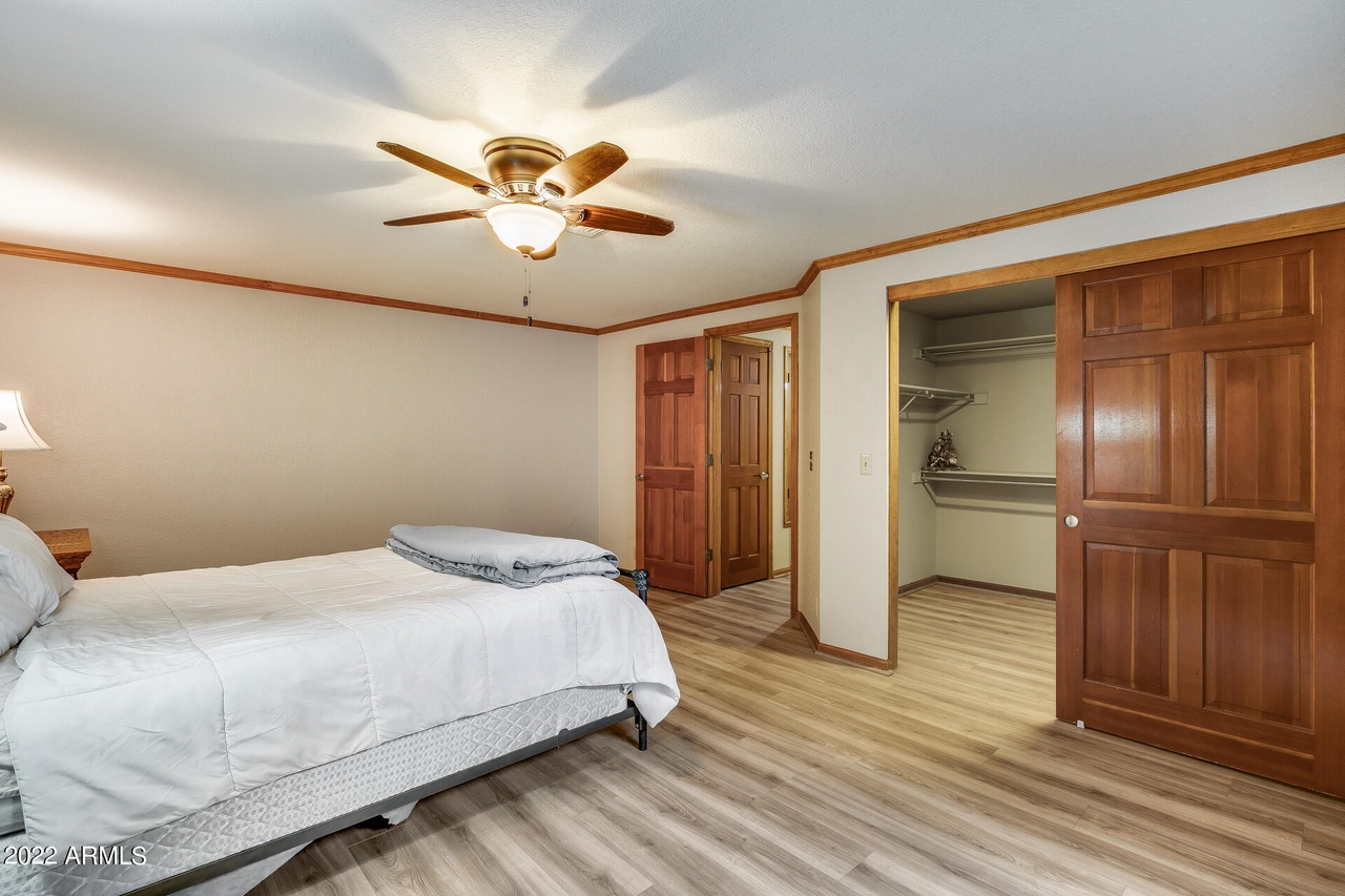 7121 W COLUMBINE Dr, Peoria, AZ 85381