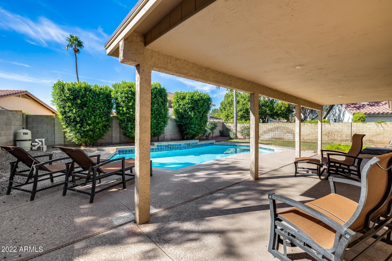 7121 W COLUMBINE Dr, Peoria, AZ 85381