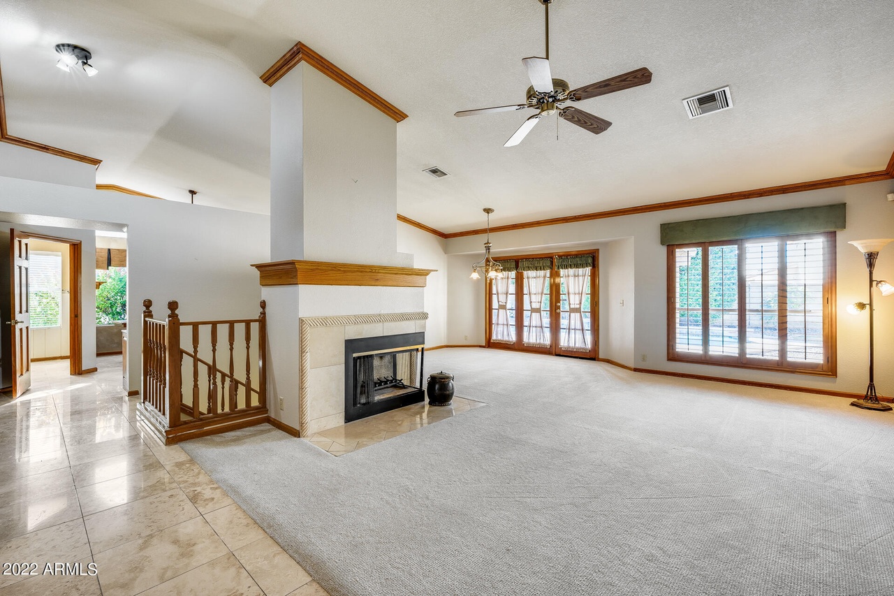 7121 W COLUMBINE Dr, Peoria, AZ 85381