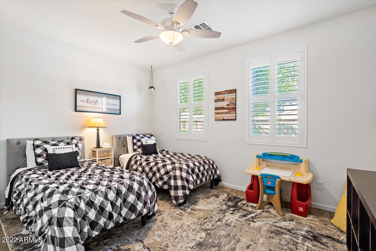 8991 W DIANA Ave, Peoria, AZ 85345