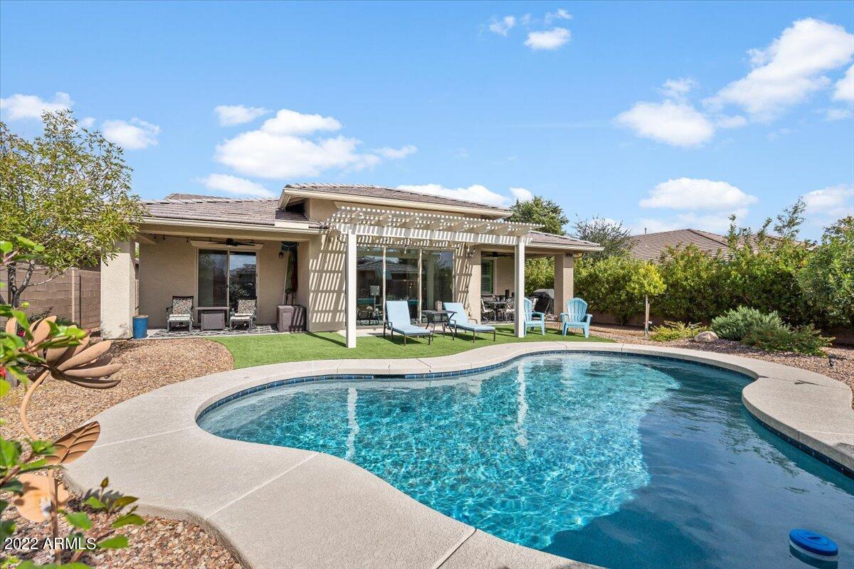 8991 W DIANA Ave, Peoria, AZ 85345
