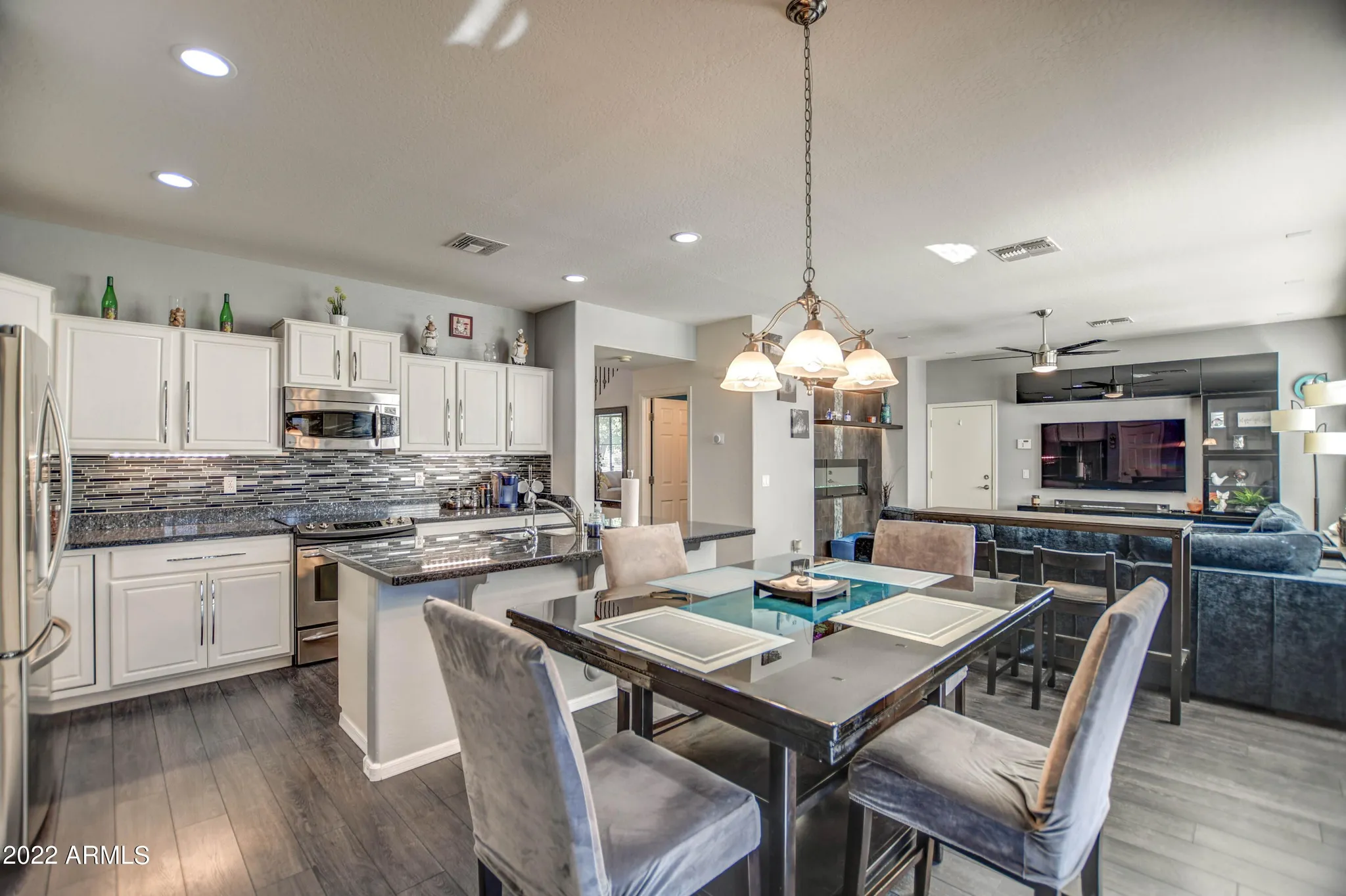 4105 W Allen St, Laveen, AZ 85339