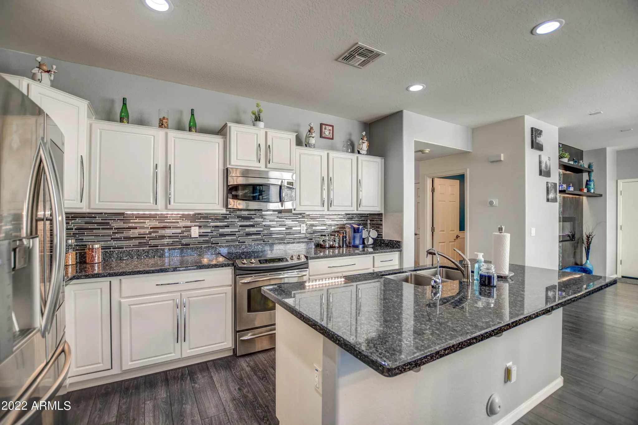 4105 W Allen St, Laveen, AZ 85339