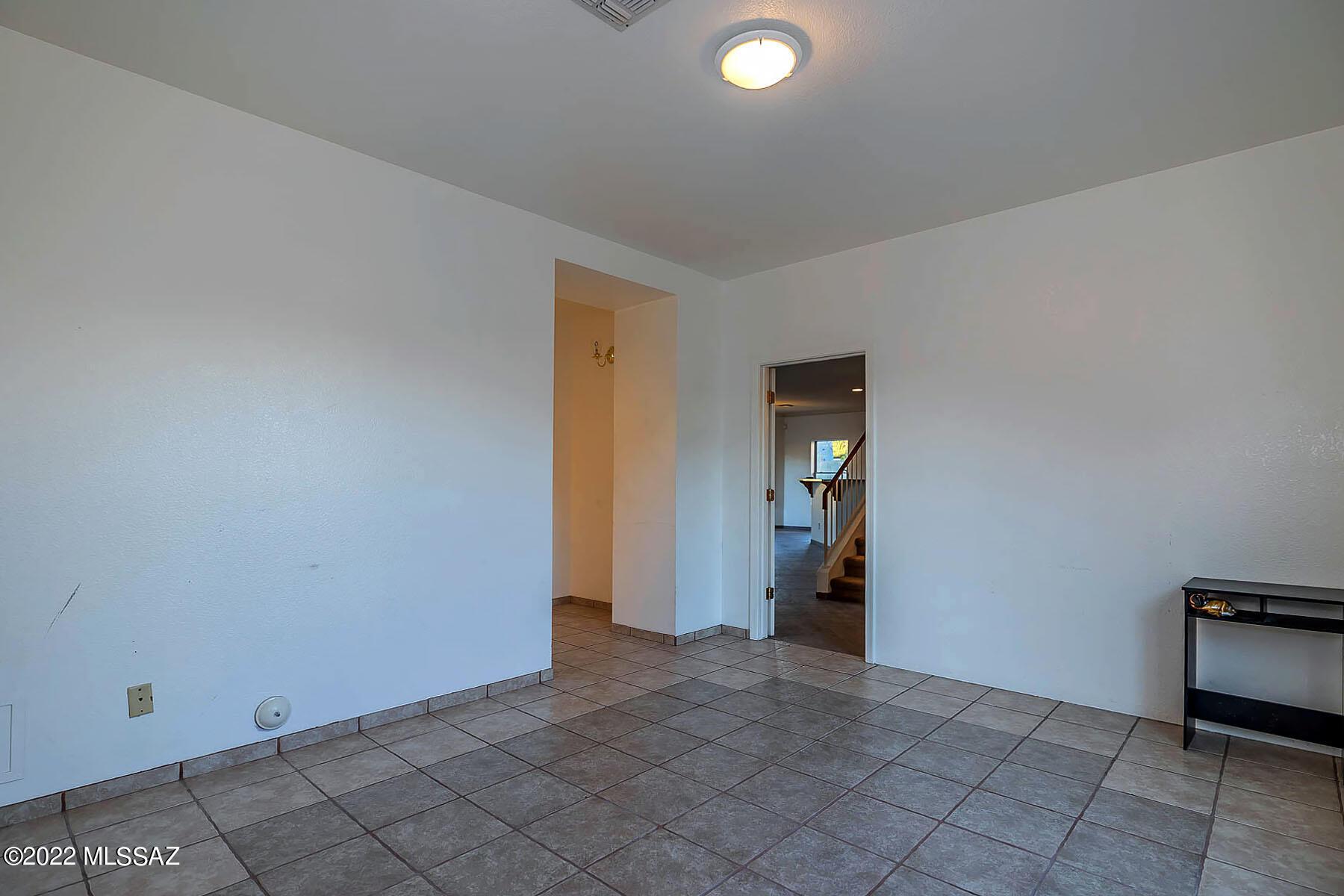 5510 W Copperhead Dr, Tucson, AZ 85742