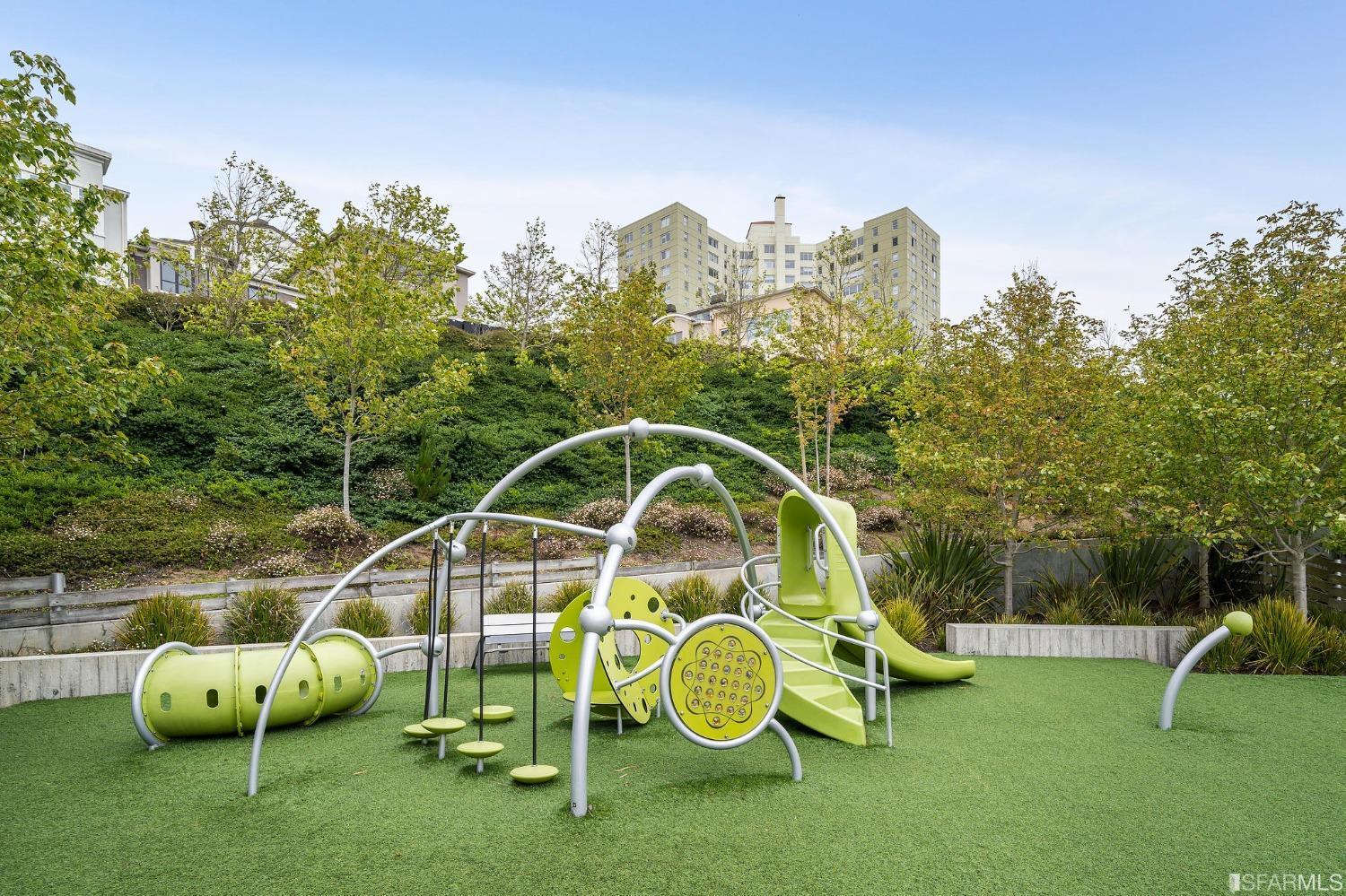 96 Summit Way, San Francisco, CA 94132