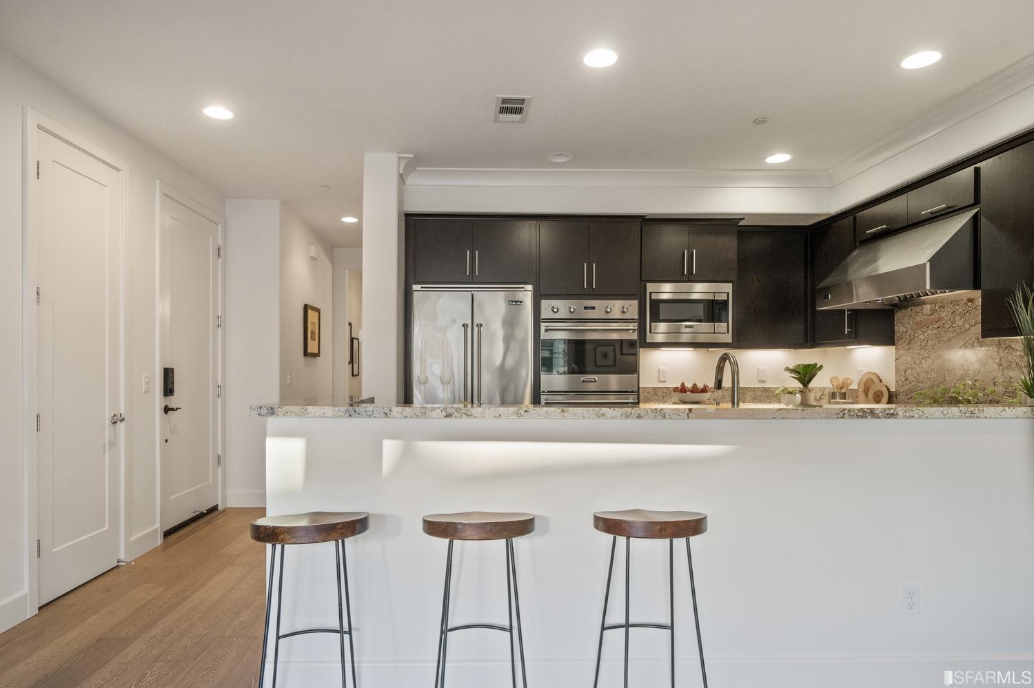 96 Summit Way, San Francisco, CA 94132