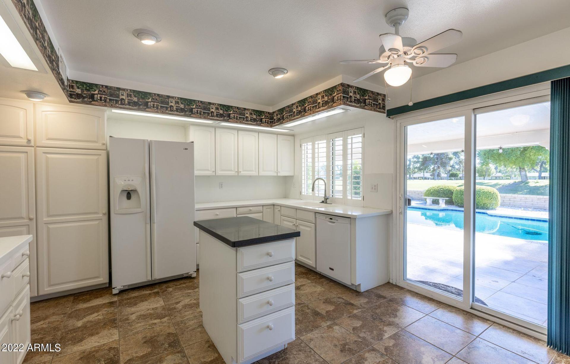 9609 W Briarwood Cir, Sun City, AZ 85351