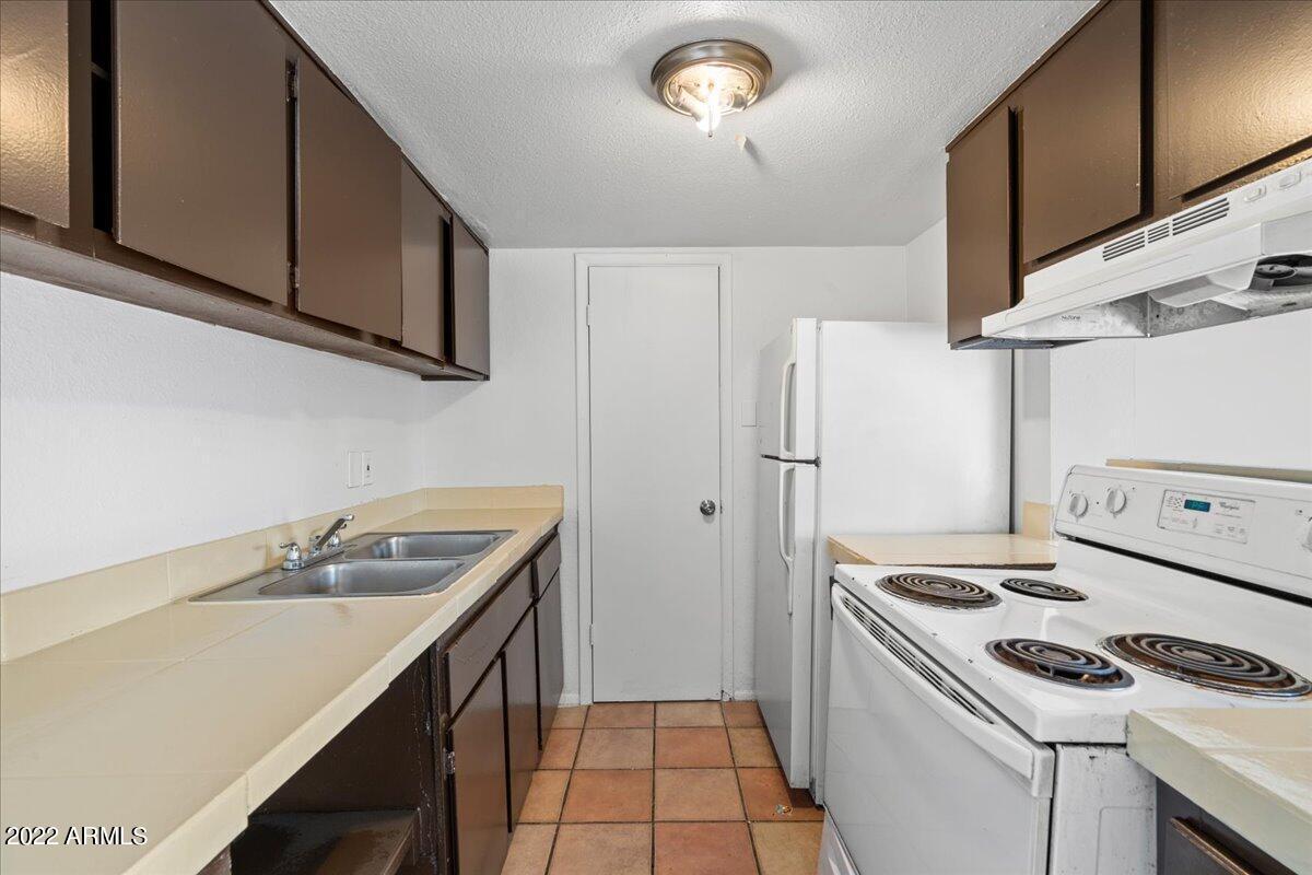 3957 W Reade Ave, Phoenix, AZ 85019