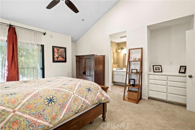 5100 Riverton Ave #4, North Hollywood, CA 91601